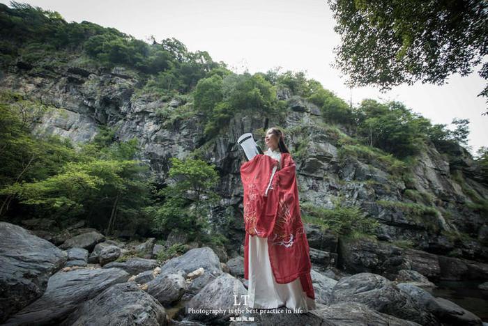 千年前一暗杀组织,各国为自保交保护费,蒙古大军一到:全族覆灭