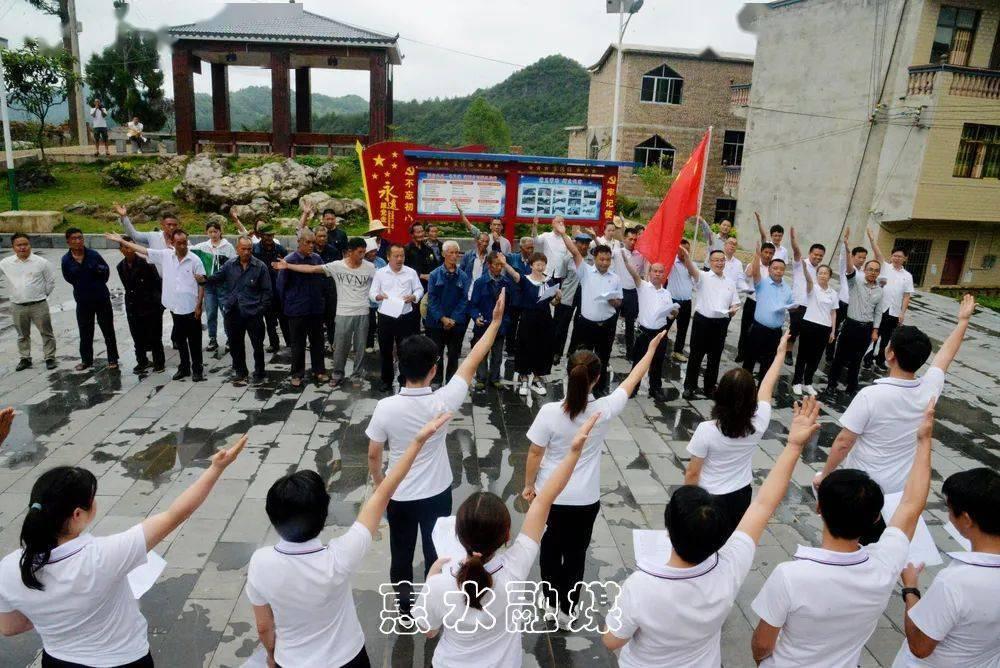 探索吉鹿力问答社区,解锁倾听“童家班”童芷苓的传奇故事,竟还是梅兰芳的关门弟子,厉害的秘密!